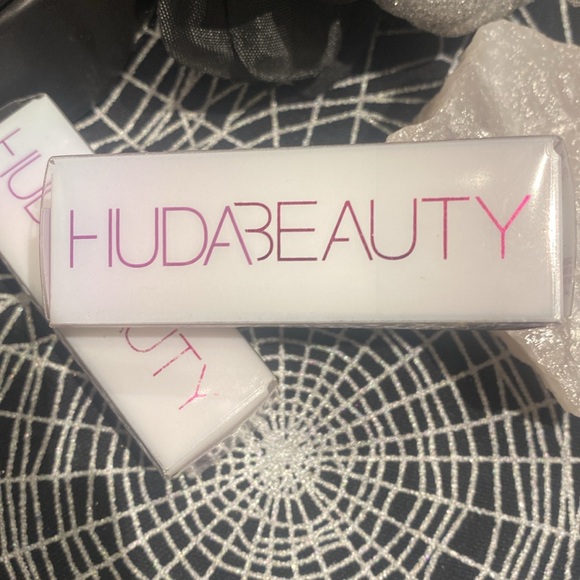 HUDA BEAUTY lipstick “DIRTY THOUGHTS” set - Picture 2 of 5